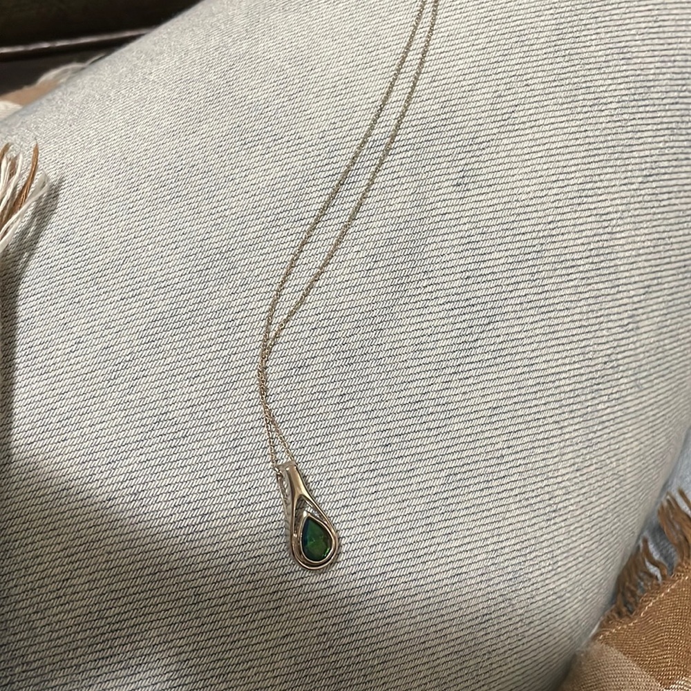 Green stone necklace